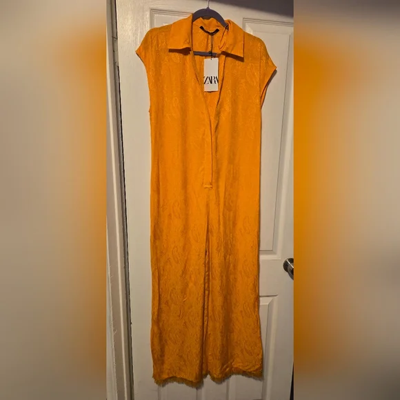 NWT Zara Orange Paisley Jumpsuit with Metal Clasps Size S - Picture 2 of 16